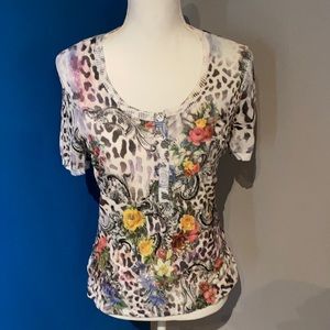 Lined blouse with super fun time intended